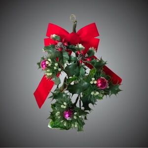Kitsch vintage plastic holly winter holiday greenery wall hanging Christmas
